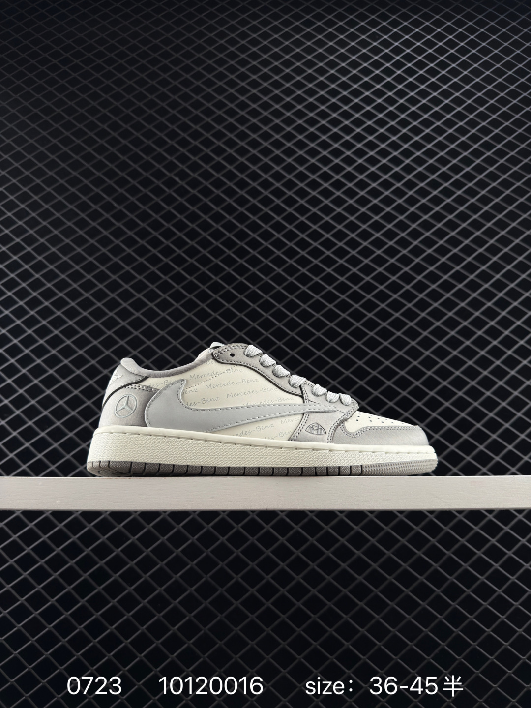 Nike Air Jordan 1 x Travis Scott AJ1